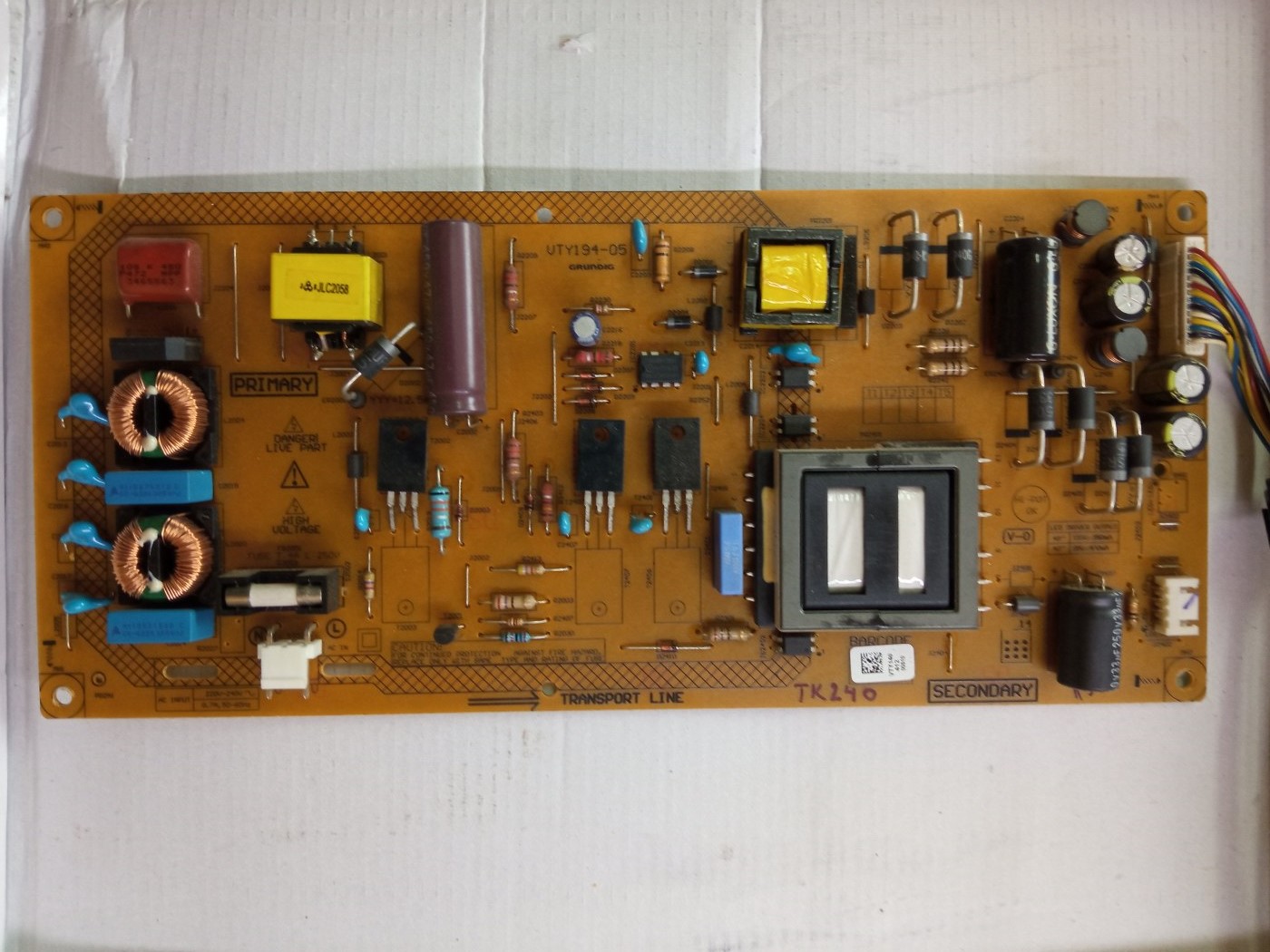 TK240 GRUNDIG 48VLE5421BG POWER VTY194-05